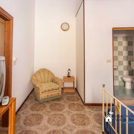 Cavour Πανσιόν Νότο